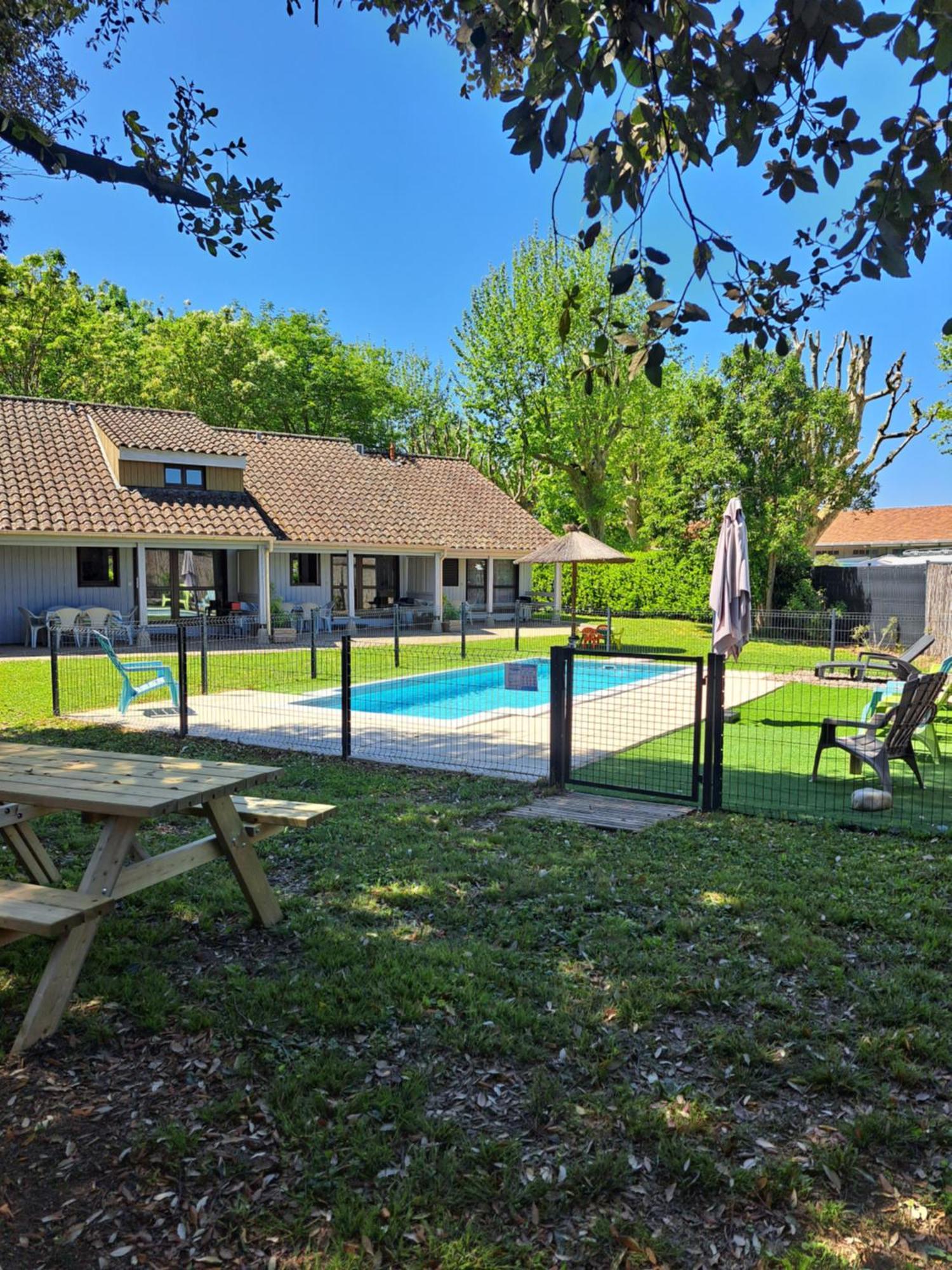 Villa Les Petits Chassezac Grospierres Exterior foto